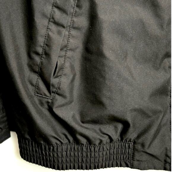 Chaps Men's Medium Black Jacket Blue Lining Polyester Zip Up Coat Flaw on Sleeve - Picture 3 of 9